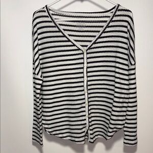 Arizona Jean Company Black and White Striped Cardigan